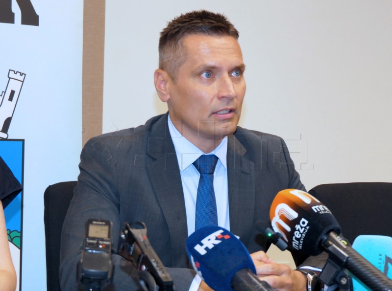 Ministrica Obuljen Koržinek u radnom posjetu Sisku