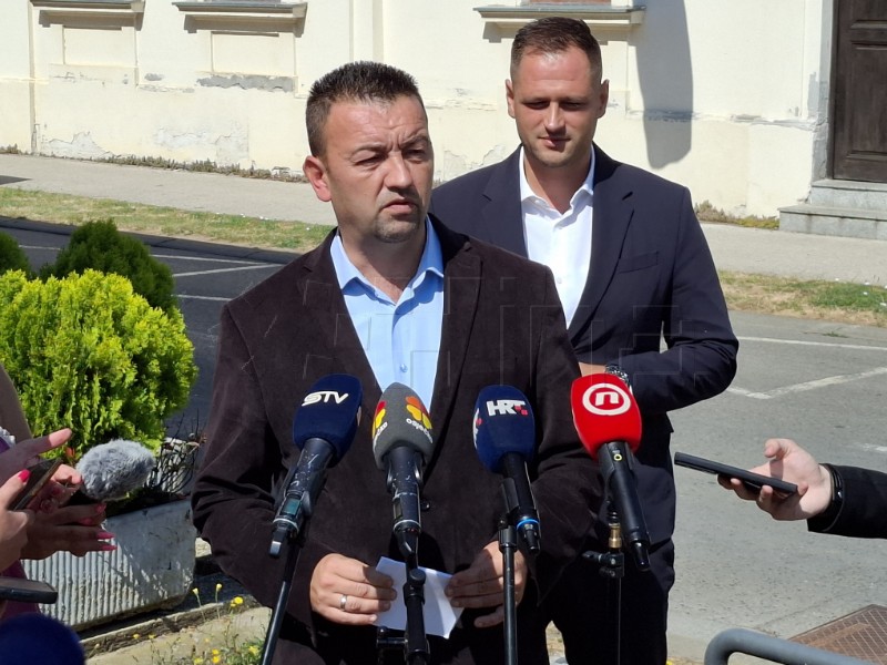 Marijan Pavliček održao konferenciju za medije