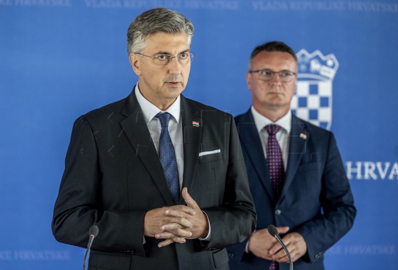 Sastanak Vlade sa županima, predstavnicima Udruge gradova i Hrvatske zajednice općina