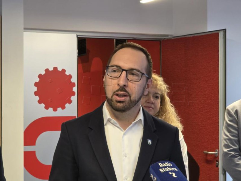 Lokalni čelnici za jedinstvenu prijevoznu kartu u Zagrebu i još dvije županije