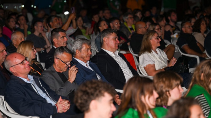 Predsjednik Milanović na svjetskoj premijeri filma „Alpski ratnici“ u Fužinama