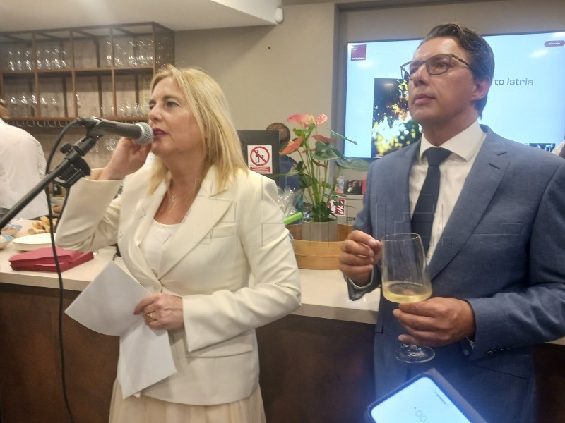 Svečano otvoren prvi muzej vina Istre