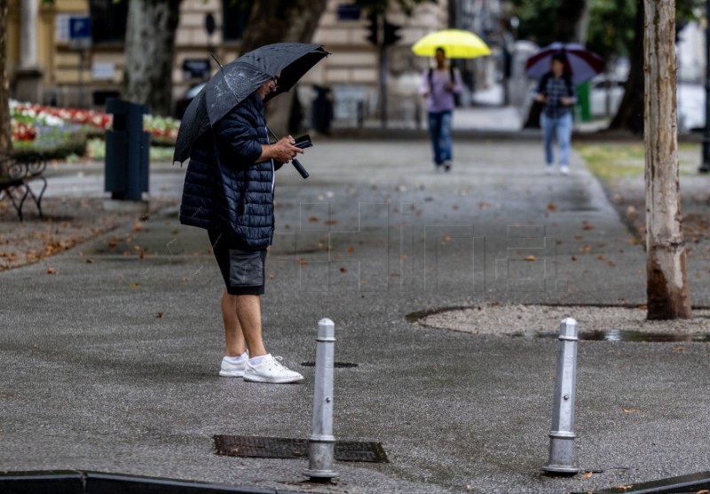 DHMZ: Oblačno i nestabilno, lokalno nevrijeme moguće u Dalmaciji