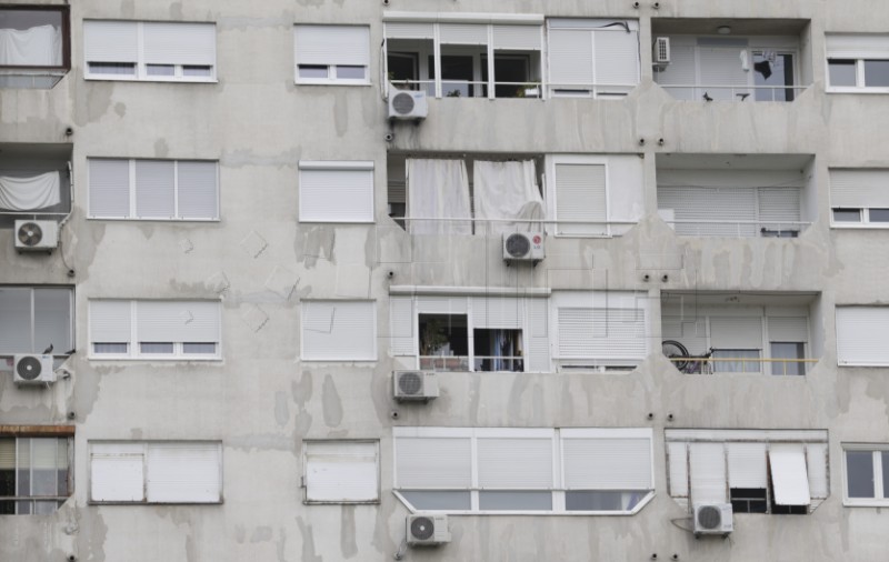 Klime i antene na zgradama