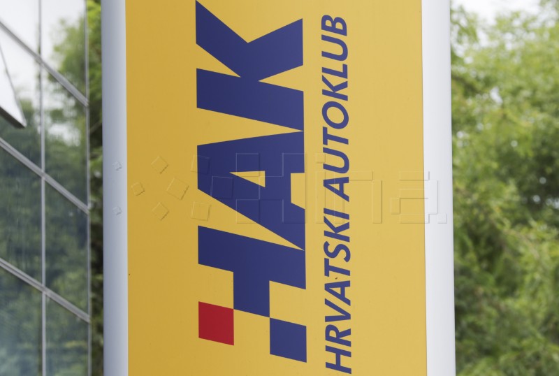 HAK predstavio program edukacije o sigurnoj vožnji električnih romobila