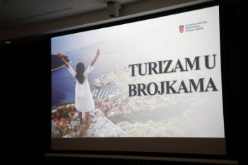Tonči Glavina i Kristjan Staničić predstavili rezultate turističkog prometa