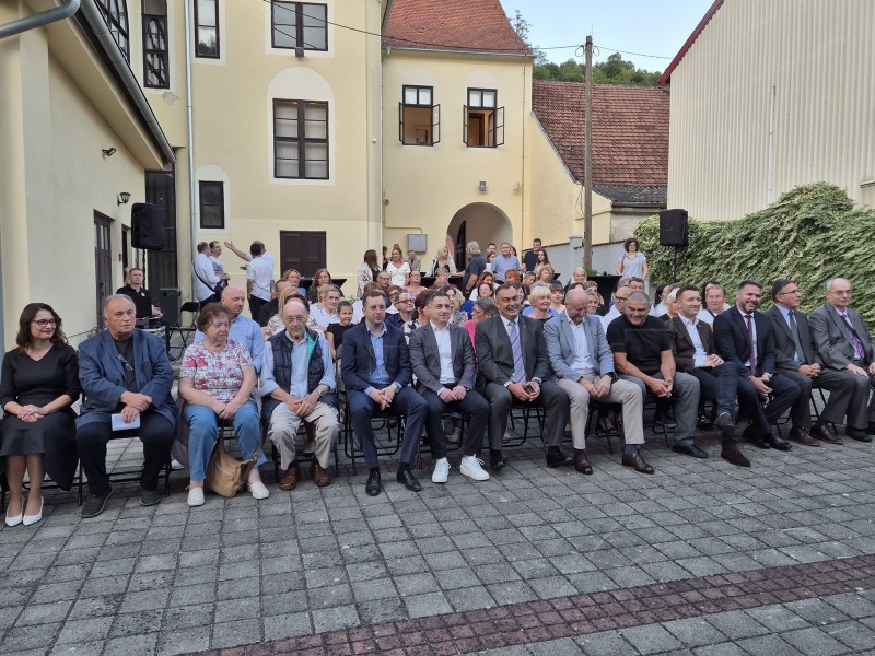 Promocija poštanske marke i monografije „60 godina Festivala kajkavskih popevki“