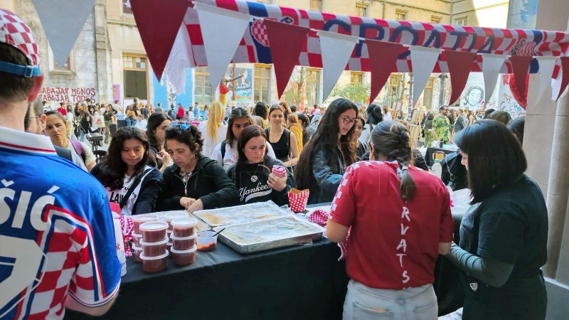 Hrvatski jezik i kultura predstavljeni na sveučilištu u Argentini