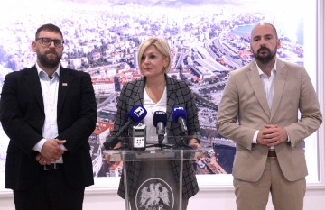 Konferencija za medije riječke gradonačelnice Ive Rinčić