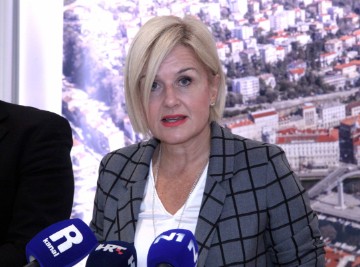 Konferencija za medije riječke gradonačelnice Ive Rinčić