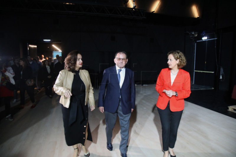 Održana svečana primopredaja građevinskih radova tvrtke Kamgrad HNK-u