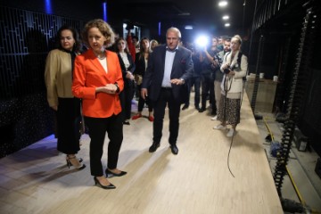 Održana svečana primopredaja građevinskih radova tvrtke Kamgrad HNK-u