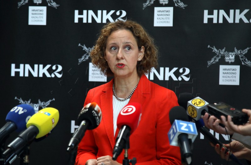 Održana svečana primopredaja građevinskih radova tvrtke Kamgrad HNK-u