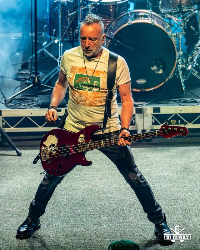Peter Hook iz Joy Divisiona i New Ordera u ožujku u Tvornici