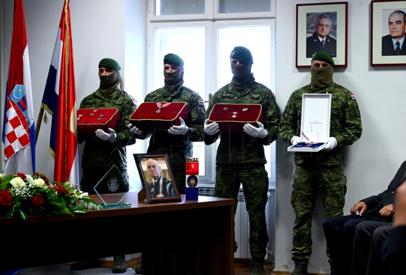 Komemoracija za generala Ante Rosu