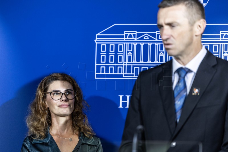 Konferencija za medije zastupnika Ivana Penave