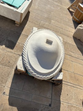Klesarska škola privukla pažnju tradicionalnim alatima na sajmu kamena u Veroni 