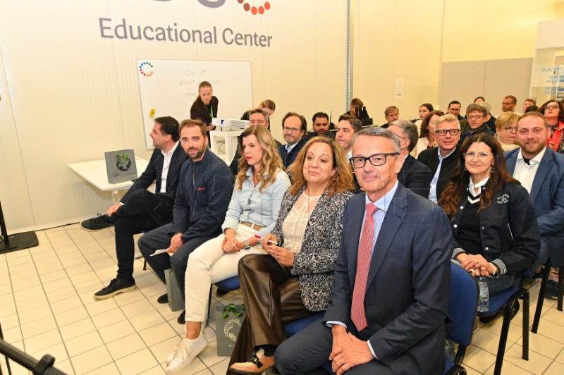 Eurozastupnice Iratxe Garcia Perez i Biljana Borzan posjetile JGL