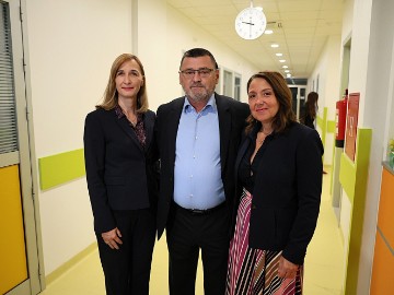Ministrice Hrstić i Mikuš Žigman uručile 3,5 milijuna eura ugovor bolnici u Mostaru
