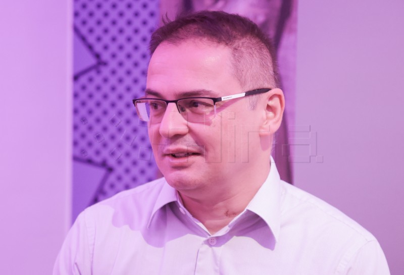 Razgledanje multimedijske izložbe "Arheologija i popularna kultura"