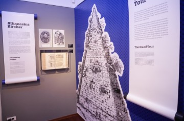 Razgledanje multimedijske izložbe "Arheologija i popularna kultura"