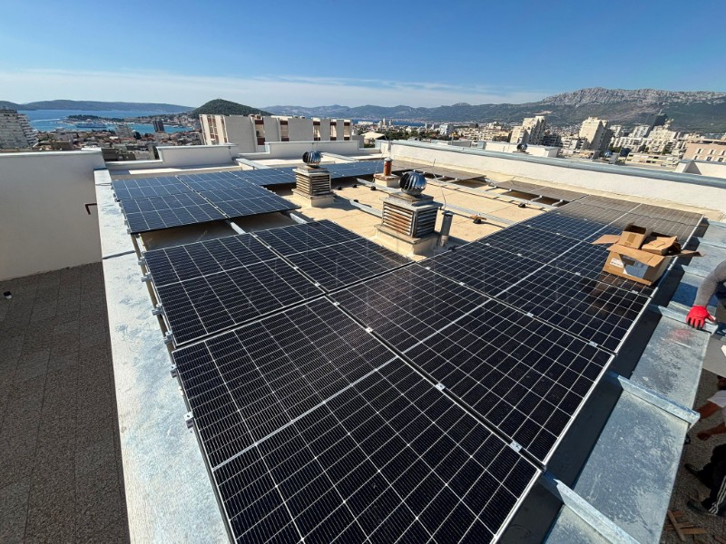 Prva solarna elektrana na stambenoj zgradi u Dalmaciji