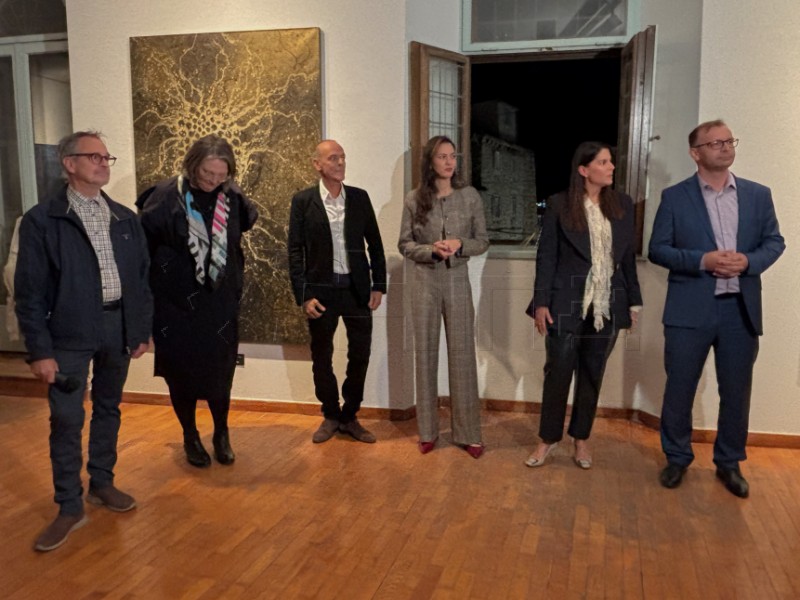 Izložba talijanskog slikara Alberta Di Fabija otvorena u Palači Milesi u Splitu