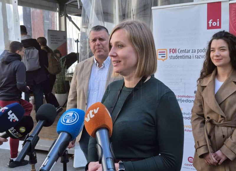 Varaždin: Na FOI-u započeo 14. Tjedan karijera