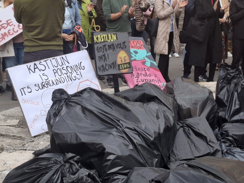 Prosvjed zbog smrada: Trpimo od otvorenja ŽCGO Kaštijun