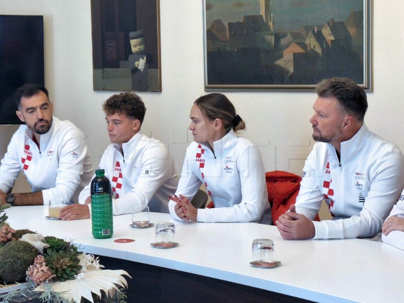 Uoči Billie Jean King Cupa, hrvatske tenisačice na varaždinskom Korzu