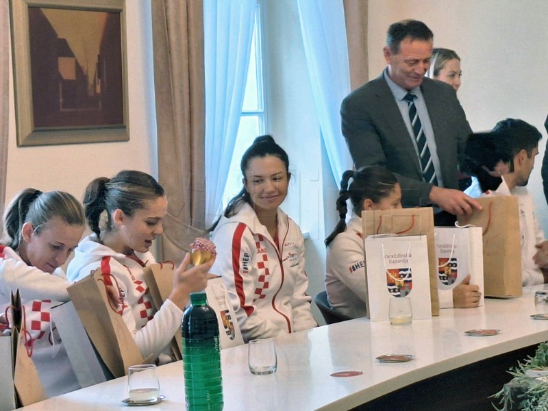 Uoči Billie Jean King Cupa, hrvatske tenisačice na varaždinskom Korzu
