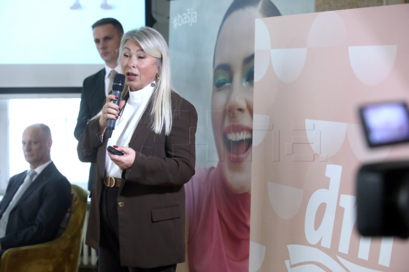 Poslovodstvo dm-a predstavilo rezultate u poslovnoj godini 2024./2025.