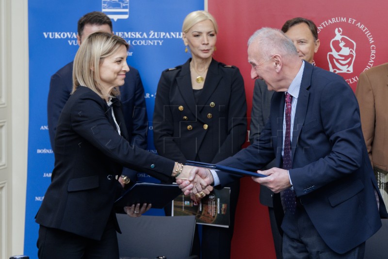 HAZU: “Kolona sjećanja na korijene Vukovara”
