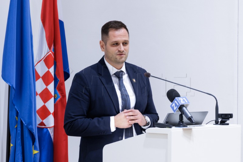 HAZU: “Kolona sjećanja na korijene Vukovara”