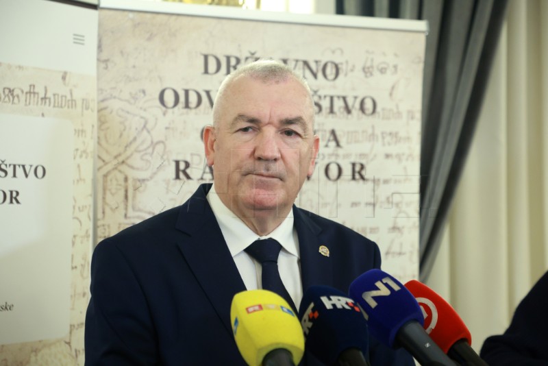 DORH predstavio prvi broj svoga časopisa Državno odvjetništvo otvara razgovor (DOOR)