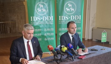 IDS i NL Borisa Miletića u Poreču potpisali sporazum o suradnji 