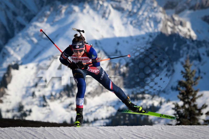BIATHLON-WORLD-FRA-WOMEN-7.5KM-SPRINT