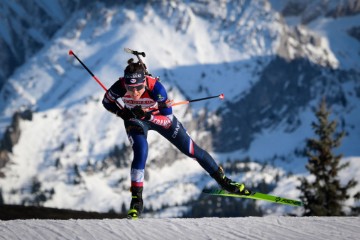 BIATHLON-WORLD-FRA-WOMEN-7.5KM-SPRINT