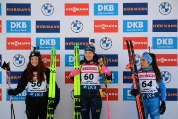 BIATHLON-WORLD-FRA-WOMEN-7.5KM-SPRINT