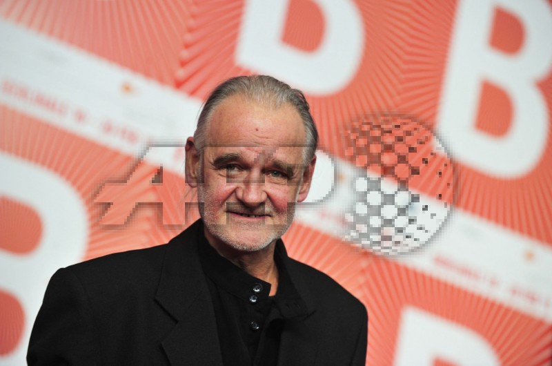 FILES-HUNGARY-FILM-TARR-OBIT