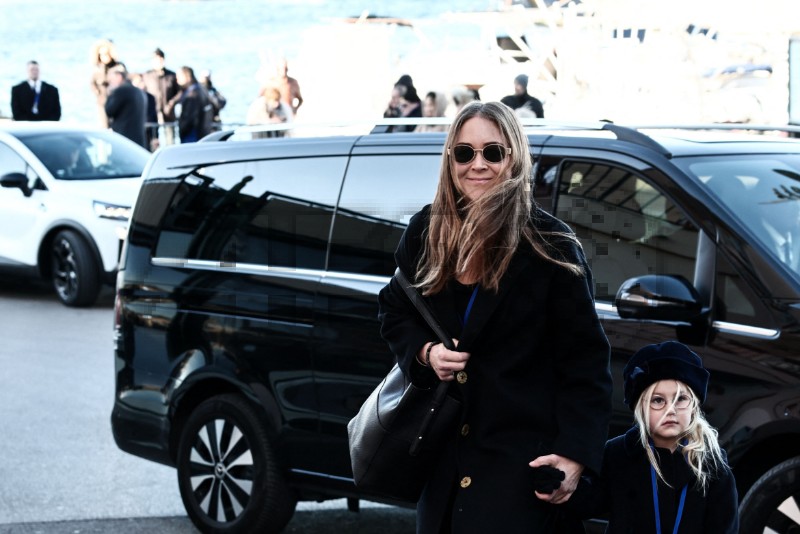 CORRECTION-FRANCE-CINEMA-BARDOT-OBIT-FUNERAL