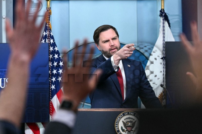 US-POLITICS-BRIEFING-VANCE
