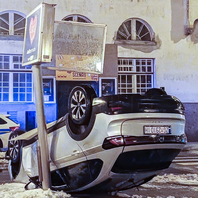 Prometna nesreća uslijed zimskih uvjeta u Zagrebu