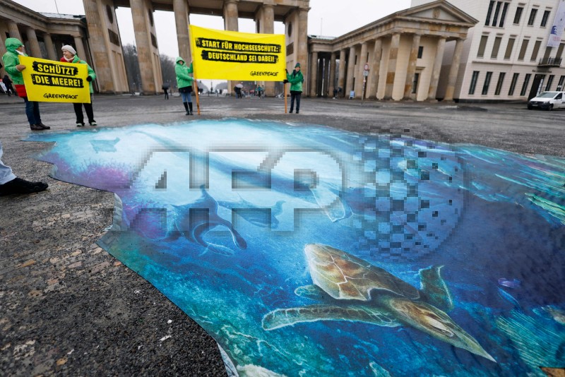 GERMANY-POLITICS-ENVIRONMENT-HIGH SEAS-DEMO