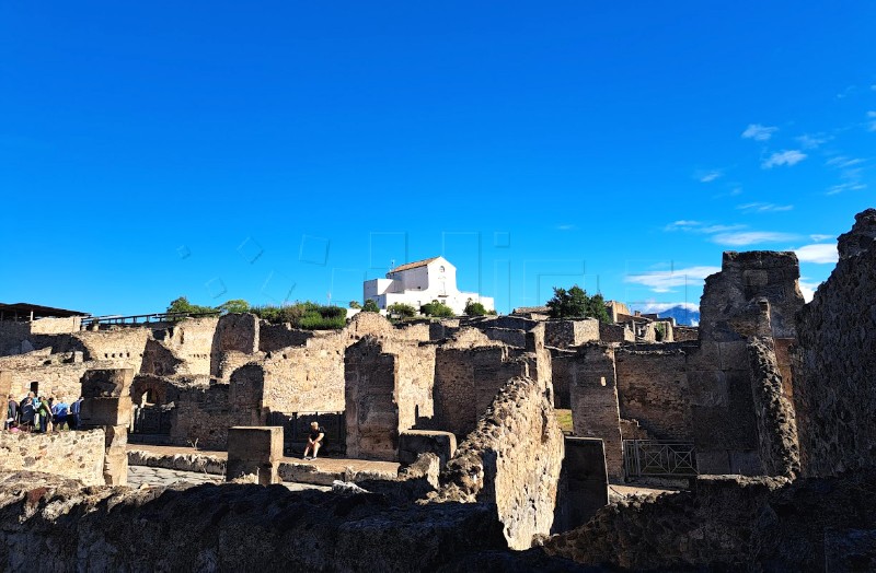 Pompeji, Vezuv, Napulj