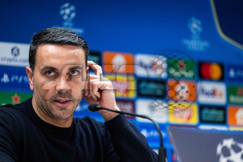 FBL-EUR-C1-UNION SG-PRESSER