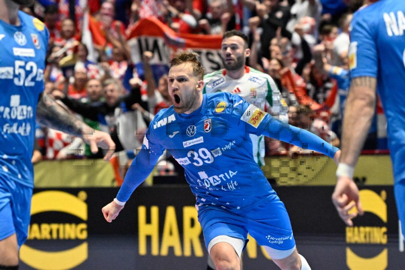 HANDBALL-EURO-MEN-CRO-HUN