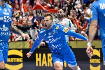 HANDBALL-EURO-MEN-CRO-HUN