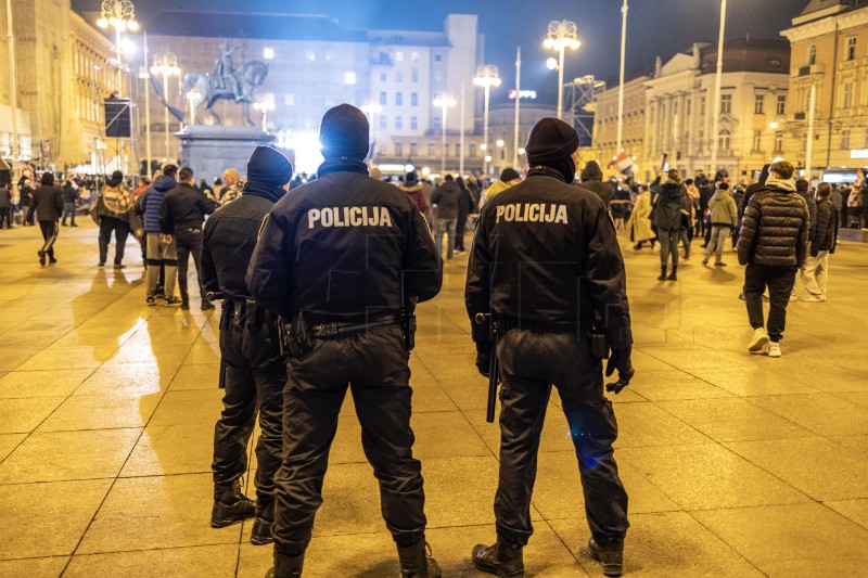 Doček brončanih rukometaša na Trgu bana Jelačića 