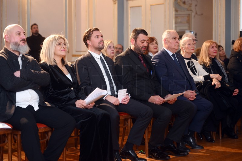 Komemoracija za dramsku prvakinju Daru Vukić